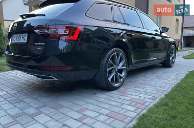 Универсал Skoda Superb 2018 в 