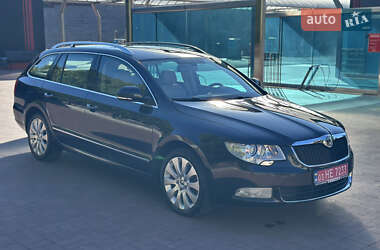 Универсал Skoda Superb 2012 в 