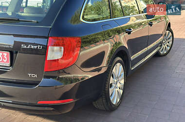 Универсал Skoda Superb 2012 в 