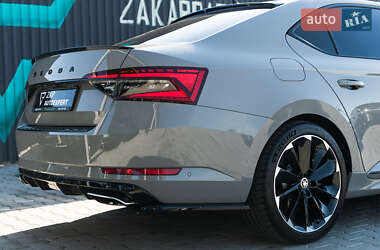 Лифтбек Skoda Superb 2020 в 