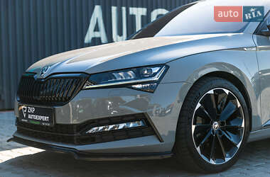 Лифтбек Skoda Superb 2020 в 