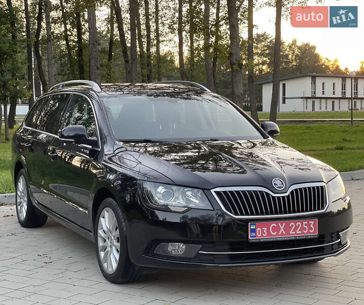 Универсал Skoda Superb 2014 в Ковеле