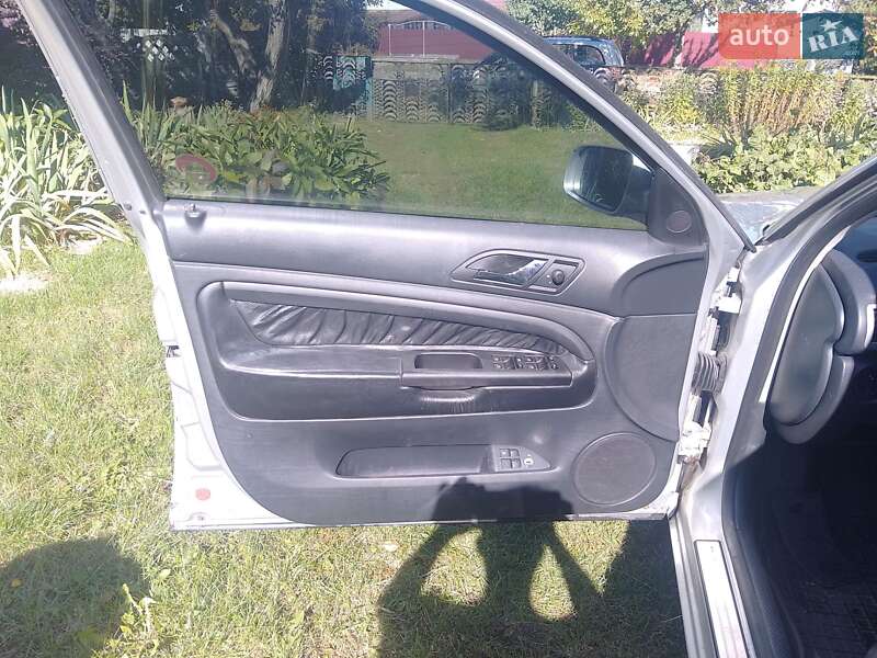 Лифтбек Skoda Superb 2005 в Белой Церкви