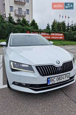 Универсал Skoda Superb 2017 в 