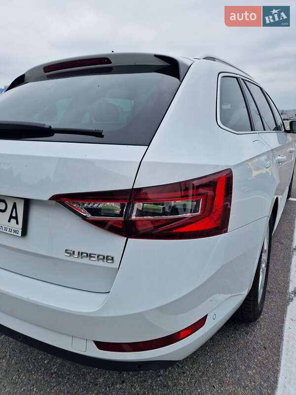 Универсал Skoda Superb 2017 в Львове фото 15 Универсал Skoda Superb 2017 в Львове