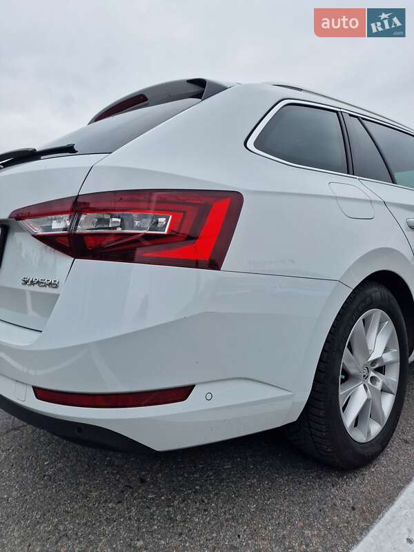 Универсал Skoda Superb 2017 в Львове фото 19 Универсал Skoda Superb 2017 в Львове