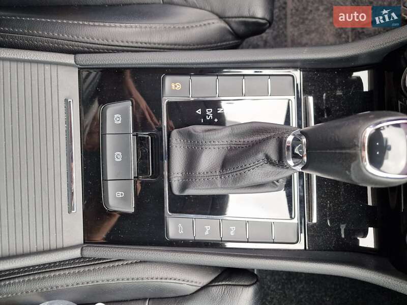 Универсал Skoda Superb 2017 в Львове фото 70 Универсал Skoda Superb 2017 в Львове