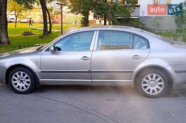 Лифтбек Skoda Superb 2007 в 