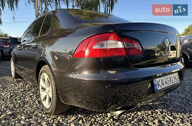Лифтбек Skoda Superb 2010 в 