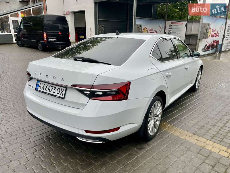 Лифтбек Skoda Superb 2020 в Пустомытах