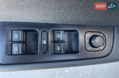Лифтбек Skoda Superb 2012 в 