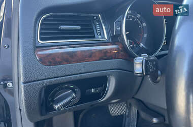 Лифтбек Skoda Superb 2012 в 