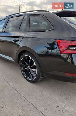 Универсал Skoda Superb 2019 в 