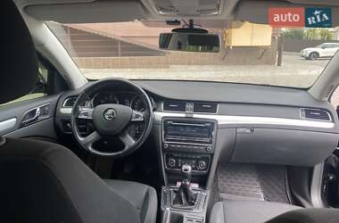 Ліфтбек Skoda Superb 2013 в 