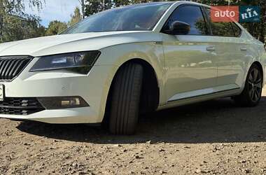 Универсал Skoda Superb 2017 в Тульчине