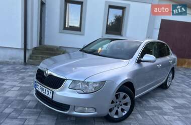 Ліфтбек Skoda Superb 2008 в Жовкві