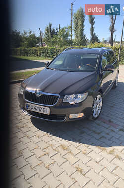 Универсал Skoda Superb 2011 в 