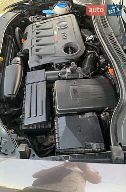 Универсал Skoda Superb 2011 в 