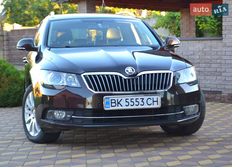 Универсал Skoda Superb 2014 в Сарнах