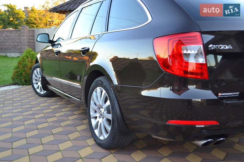 Универсал Skoda Superb 2014 в Сарнах