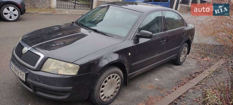 Лифтбек Skoda Superb 2006 в Киеве