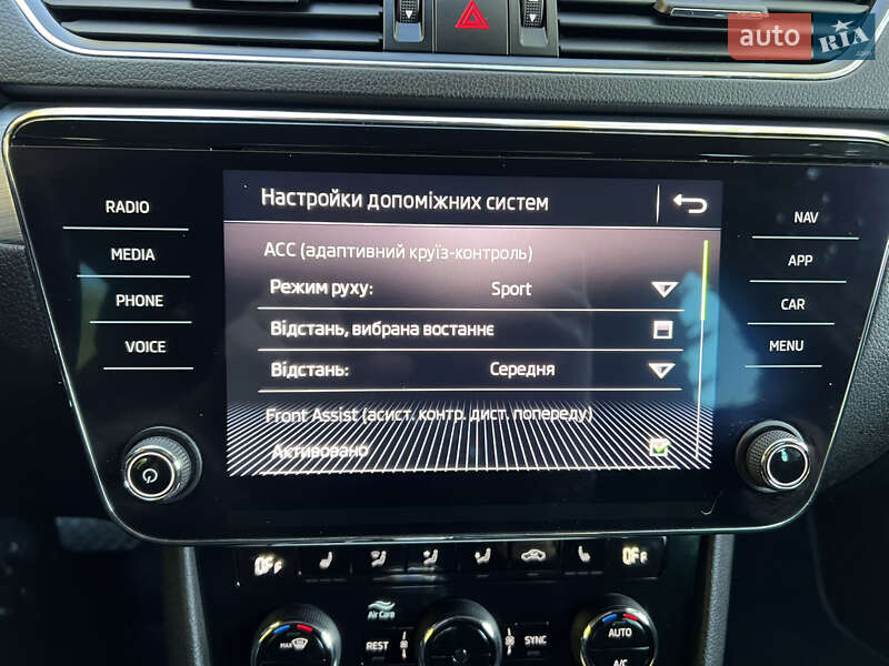 Универсал Skoda Superb 2019 в Дубно