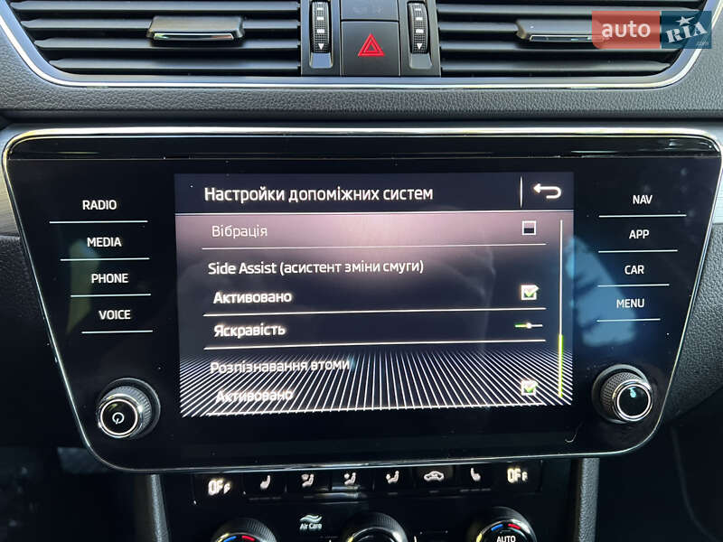 Универсал Skoda Superb 2019 в Дубно