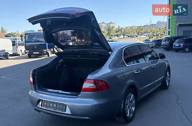 Лифтбек Skoda Superb 2008 в 