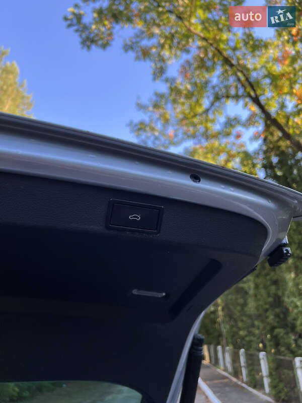 Универсал Skoda Superb 2019 в Дубно