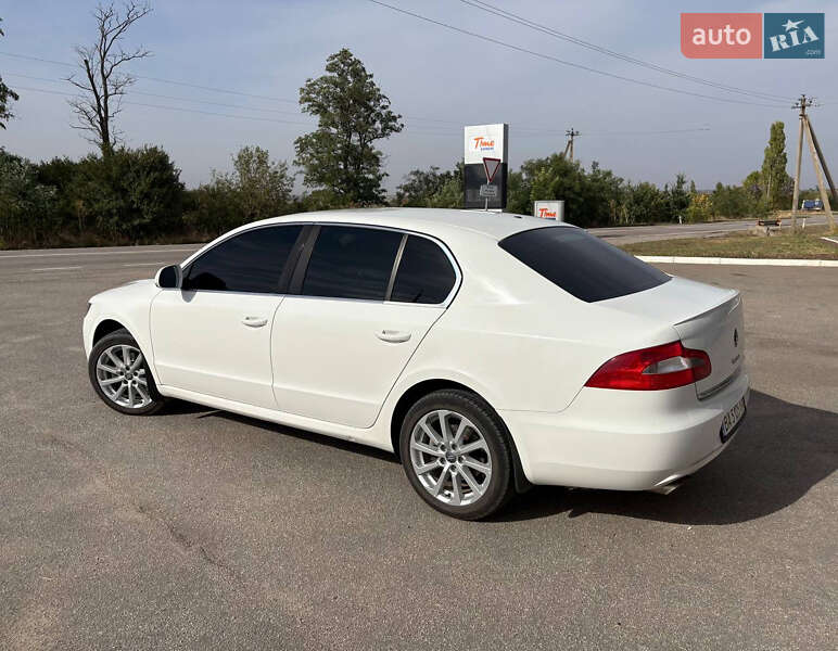 Ліфтбек Skoda Superb 2012 в Бобринці фото 3 Ліфтбек Skoda Superb 2012 в Бобринці