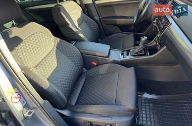Универсал Skoda Superb 2017 в 