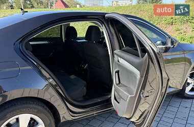 Лифтбек Skoda Superb 2019 в 