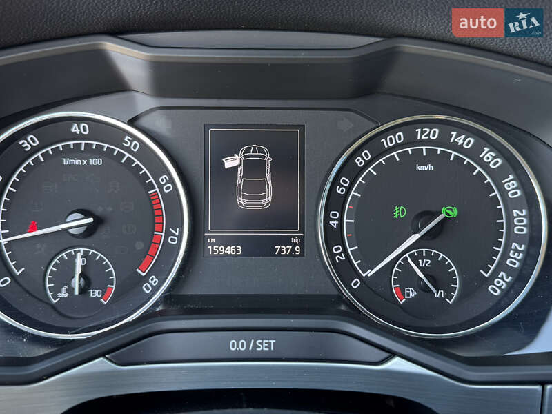 Лифтбек Skoda Superb 2019 в Стрые