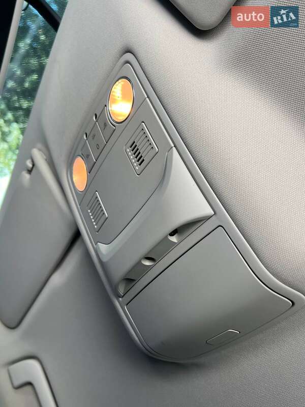 Универсал Skoda Superb 2011 в Киеве