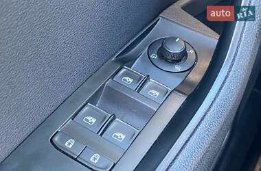 Лифтбек Skoda Superb 2019 в 