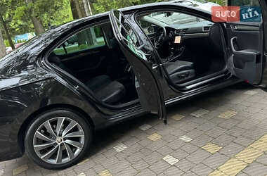 Лифтбек Skoda Superb 2021 в 