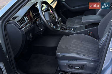 Лифтбек Skoda Superb 2021 в 