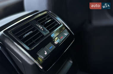 Лифтбек Skoda Superb 2021 в 