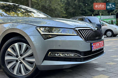 Лифтбек Skoda Superb 2021 в 