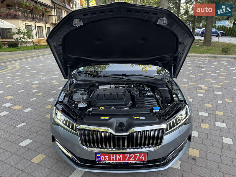 Лифтбек Skoda Superb 2021 в Трускавце