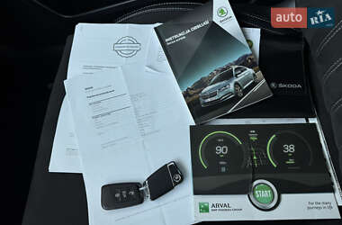 Лифтбек Skoda Superb 2021 в 