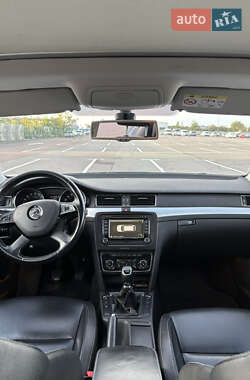 Универсал Skoda Superb 2015 в 