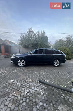 Универсал Skoda Superb 2011 в 