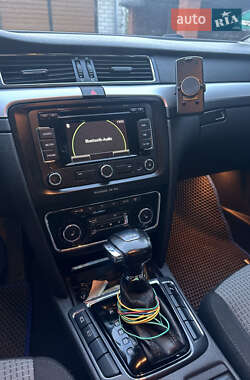 Универсал Skoda Superb 2011 в 