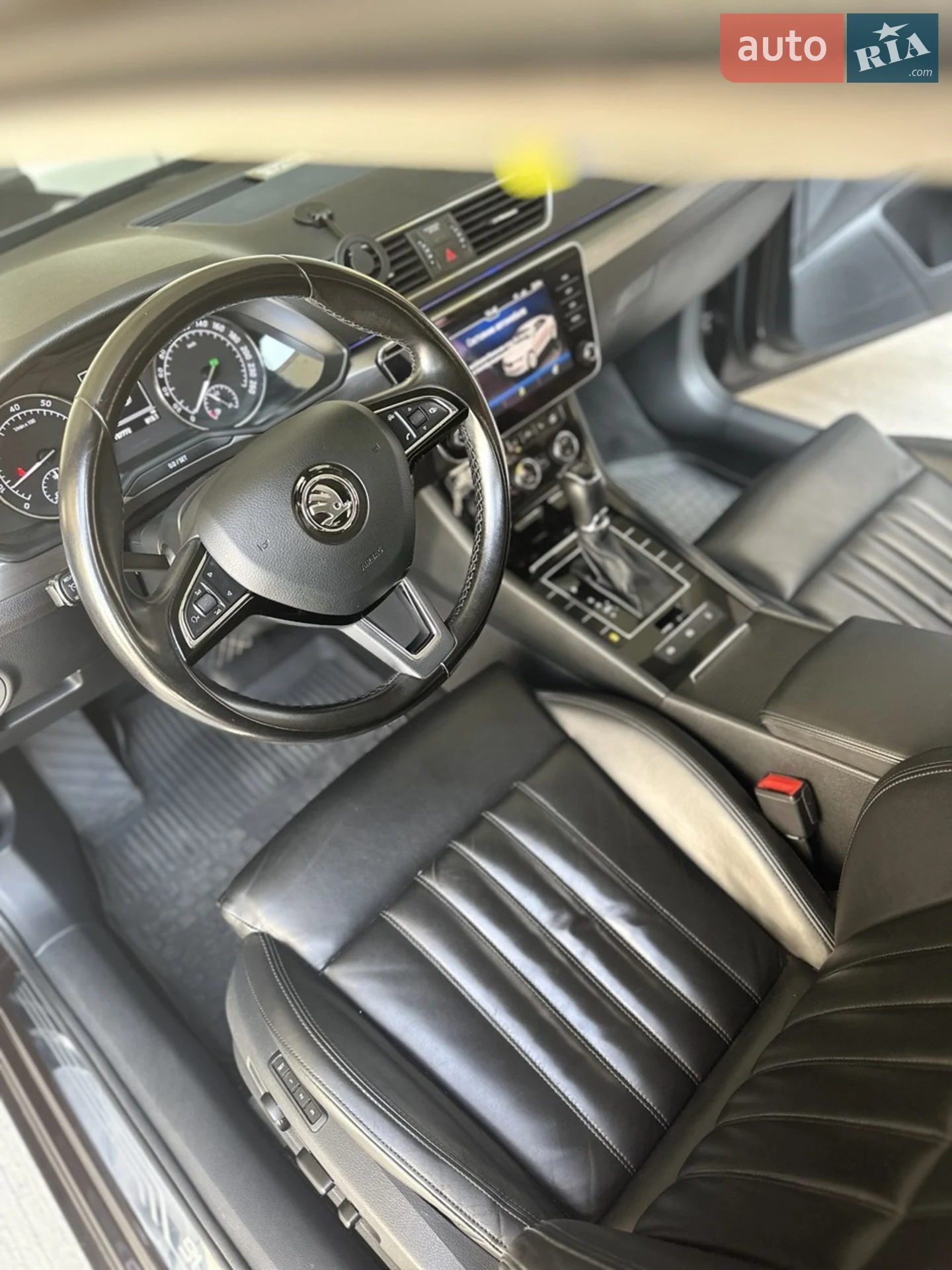 2018 Skoda Superb - мініатюра 11