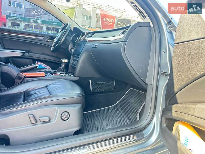 Лифтбек Skoda Superb 2009 в Киеве