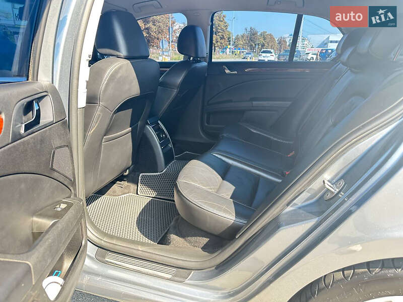 Лифтбек Skoda Superb 2009 в Киеве