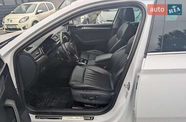Универсал Skoda Superb 2019 в 