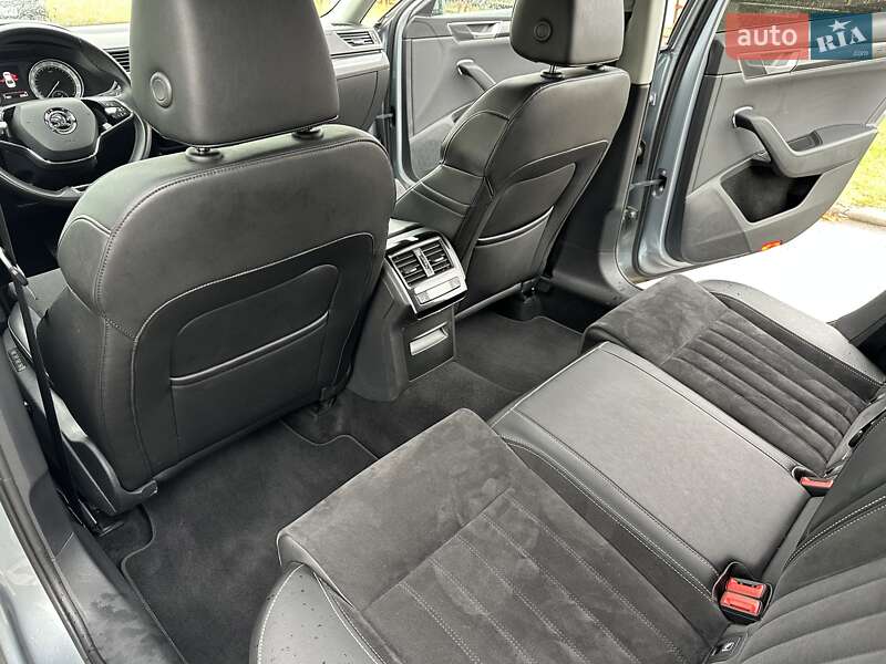 Лифтбек Skoda Superb 2021 в Киеве