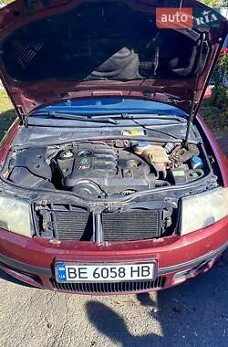 Лифтбек Skoda Superb 2002 в 
